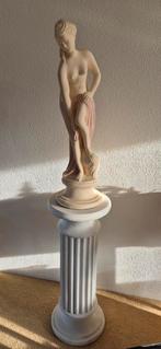 Beeld van Griekse  Godin, Ophalen