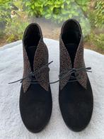 Laarsje kort suede zwart panterprint combi 38,5, Kleding | Dames, Schoenen, Zwart, Lage of Enkellaarzen, Ophalen of Verzenden