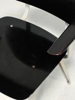 Revolt eettafelstoel Friso Kramer Ahrend vintage stoel zwart, Huis en Inrichting, Stoelen, Ophalen, Gebruikt, Overige materialen