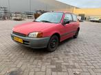 Toyota Starlet 1.3 16V 1996 Rood, Auto's, Toyota, 4 cilinders, Starlet, 400 kg, Origineel Nederlands