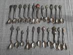23 Zilveren en verzilverde lepeltjes verzameling, Antiek en Kunst, Ophalen
