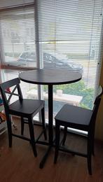 IKEA STENSELE bar tafel + 2 barkrukken - zwart, goede staat, Huis en Inrichting, Ophalen, Zo goed als nieuw