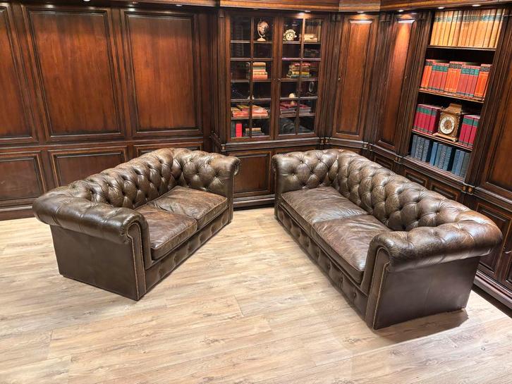 Chesterfield banken set 3+2 zits -, Huis en Inrichting, Banken | Bankstellen, Gebruikt, Rechte bank, Vierpersoons of meer, 200 tot 250 cm