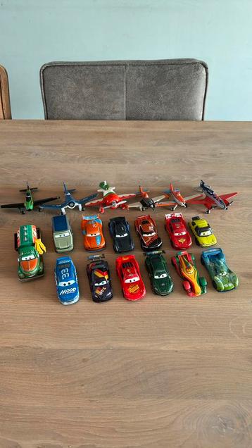 Disney Cars en Planes voertuigen beschikbaar voor biedingen