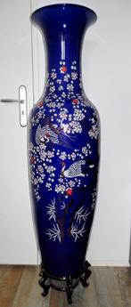Grote vaas van Chinees porselein, 127 cm hoog, Ophalen, Blauw, Aardewerk of Porselein, Zo goed als nieuw