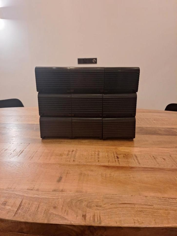 Cassettebandjes + Opbergboxen, Cd's en Dvd's, Cassettebandjes, Gebruikt, Voorbespeeld, Overige genres, 2 t/m 25 bandjes, Met bewaardoos, rek of koffer