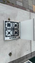 Te koop gasfornuis, Witgoed en Apparatuur, Fornuizen, Gebruikt, Gas, Vrijstaand, 4 kookzones