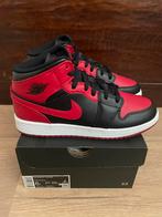 Jordan 1 mid Banned maat 38.5, Nieuw, Jordan, Ophalen of Verzenden, Sneakers of Gympen