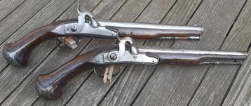 Koppel antieke pistolen ca. 1770 geen geweer revolver 