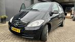 Mercedes-Benz A-Klasse 1.5 A160 5DRS 2011 Zwart, Auto's, Voorwielaandrijving, Euro 5, Zwart, Zwart