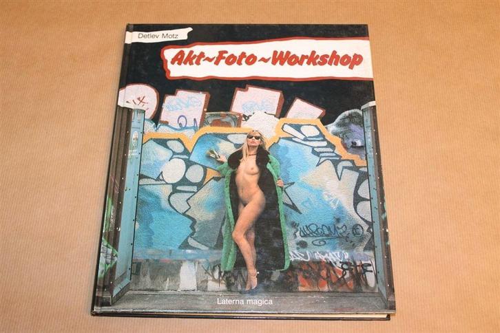 Akt Foto Workshop, Boeken, Kunst en Cultuur | Fotografie en Design, Zo goed als nieuw, Fotografen, Ophalen of Verzenden