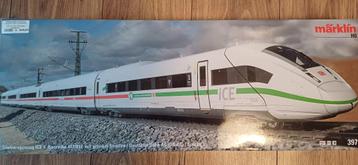 Marklin 39716 trein ICE 4 serie met groene strepenDB - € 240 beschikbaar voor biedingen