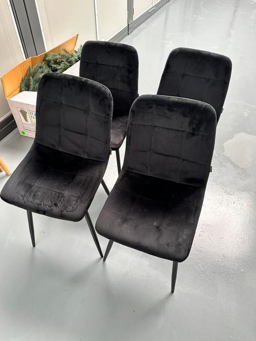 Set van 4 Woonenzo Eetkamerstoelen – Zwart Velvet, Huis en Inrichting, Stoelen, Zo goed als nieuw, Stof, Zwart, Ophalen of Verzenden