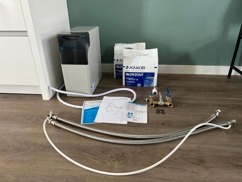Complete Aquacell waterontharder met bypass slangen zout enz, Witgoed en Apparatuur, Waterontharders, Zo goed als nieuw, Waterontharder met zout