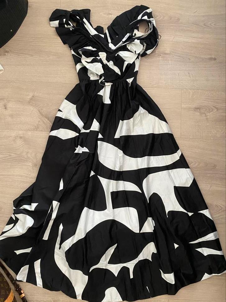 Morrison Zeta Maxi jurk – Origineel $600 – Nooit gedragen, Kleding | Dames, Jurken, Nieuw, Zwart, Onder de knie, Ophalen of Verzenden