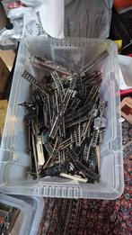 Kist vol Trix Express HO rails, Hobby en Vrije tijd, Modeltreinen | H0, Ophalen, Wisselstroom, Gebruikt, Trix