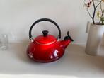 Le Creuset fluitketel 1,5 liter rood, Ophalen of Verzenden, Gebruikt