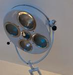 Operatielamp jaren 60/70, Ophalen