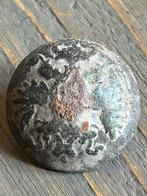 Bodemvondst knoop, Ophalen of Verzenden, Overige soorten, Overige gebieden, Hulzen of Bodemvondsten