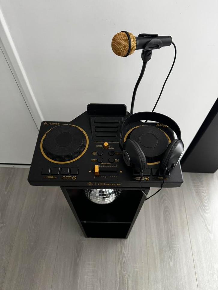 IDance XD201 DJ set, Muziek en Instrumenten, Dj-sets en Draaitafels, Zo goed als nieuw, Dj-set, Overige merken, Ophalen
