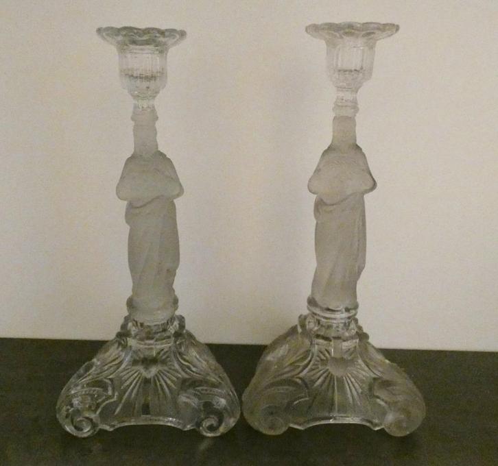 Persglazen kandelaar van Jesus [1630], Antiek en Kunst, Antiek | Religie, Ophalen