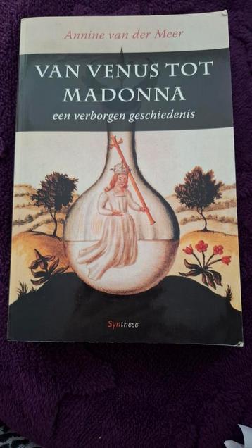 Annine E. G. van der Meer - Van Venus tot madonna beschikbaar voor biedingen
