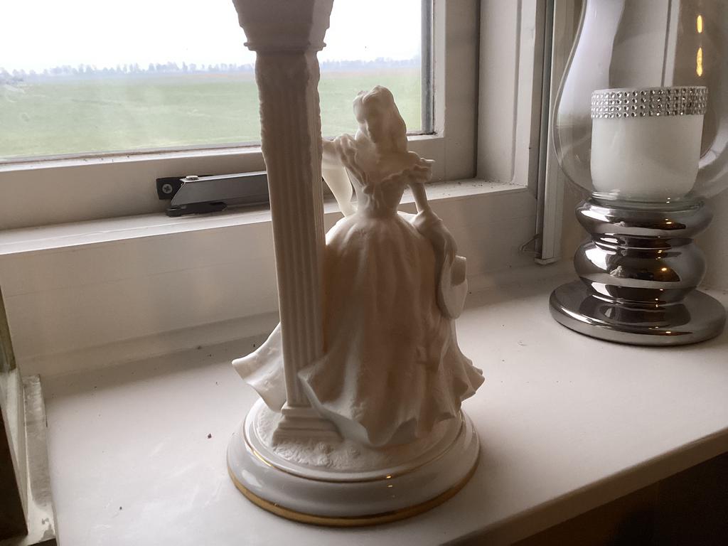 Gone with the wind kandelaar, Ophalen of Verzenden, Nieuw, Porselein, Beeldje(s)