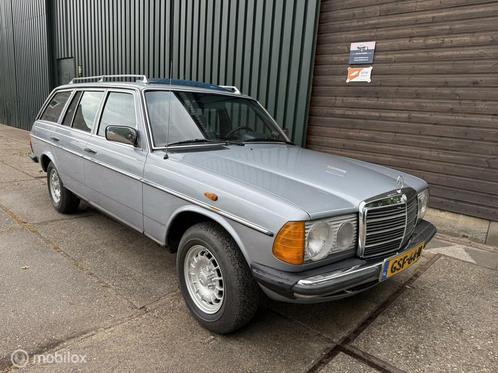 Mercedes-Benz W123 230 TE Leer/Schuifdak APK 12/2026, Auto's, Oldtimers, Bedrijf, Te koop, Dakrails, Lederen bekleding, Open dak