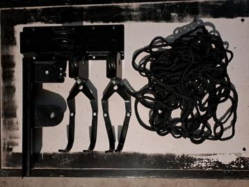 Ongebruikt: fiets ophangssysteem / fietslift beschikbaar voor biedingen