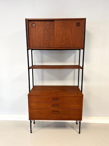 Vintage wandmeubel van Avalon. beschikbaar voor biedingen