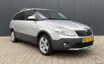 Skoda Fabia Combi 1.2 TSI Scout Airco Cruise Trekhaak Nette, Auto's, Voorwielaandrijving, Euro 5, Gebruikt, Zwart