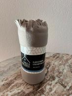 Taupe fleece deken nieuw, Ophalen of Verzenden, Nieuw