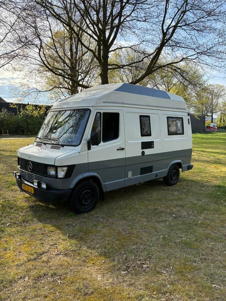 MERCEDES TN 207D 1980 ATLANTIC AUTOMAAT BELASTINGVRY NWE APK, Caravans en Kamperen, Campers, Automaat, Reservewiel, Koelkast, Mercedes-Benz