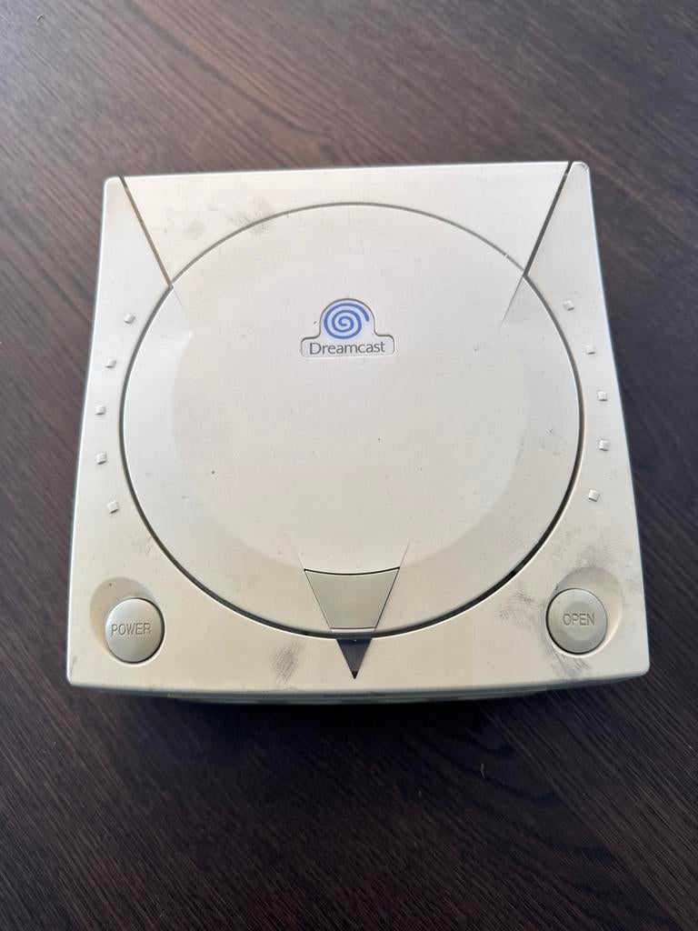 Sega Dreamcast console, Spelcomputers en Games, Spelcomputers | Sega, Ophalen, Gebruikt, Met games, Zonder controller