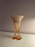 Vintage ArtDeco rosalineglas vaas, Verzenden