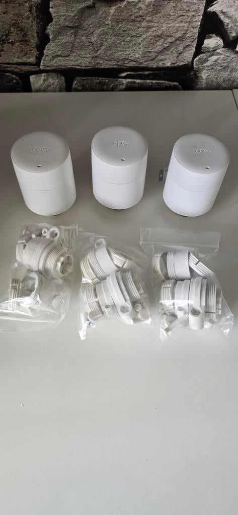 Tado Slimme Radiatorknop - 3 stuks, Ophalen of Verzenden, Gebruikt, Thermostaat