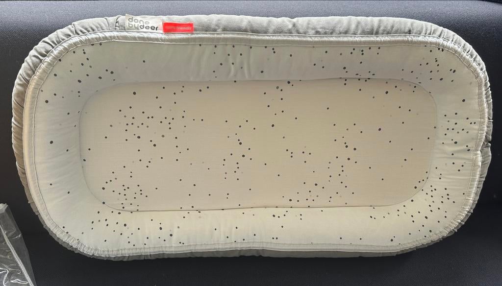 Babynestje Cozy - Done by Deer, Kinderen en Baby's, Ophalen, Gebruikt, 85 tot 100 cm, Overige typen