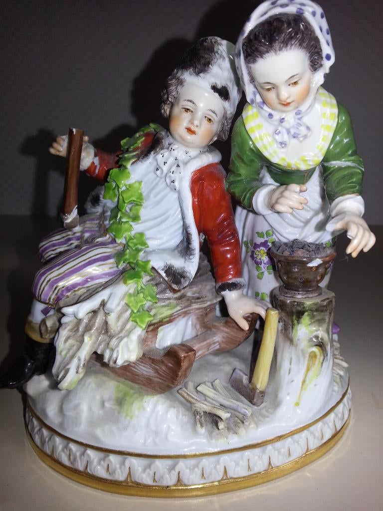MEISSEN G94 romantisch BEELD periode 1815-1924 porselein, Groep mensen, Minder dan 20 cm, Gemerkt, Ophalen of Verzenden