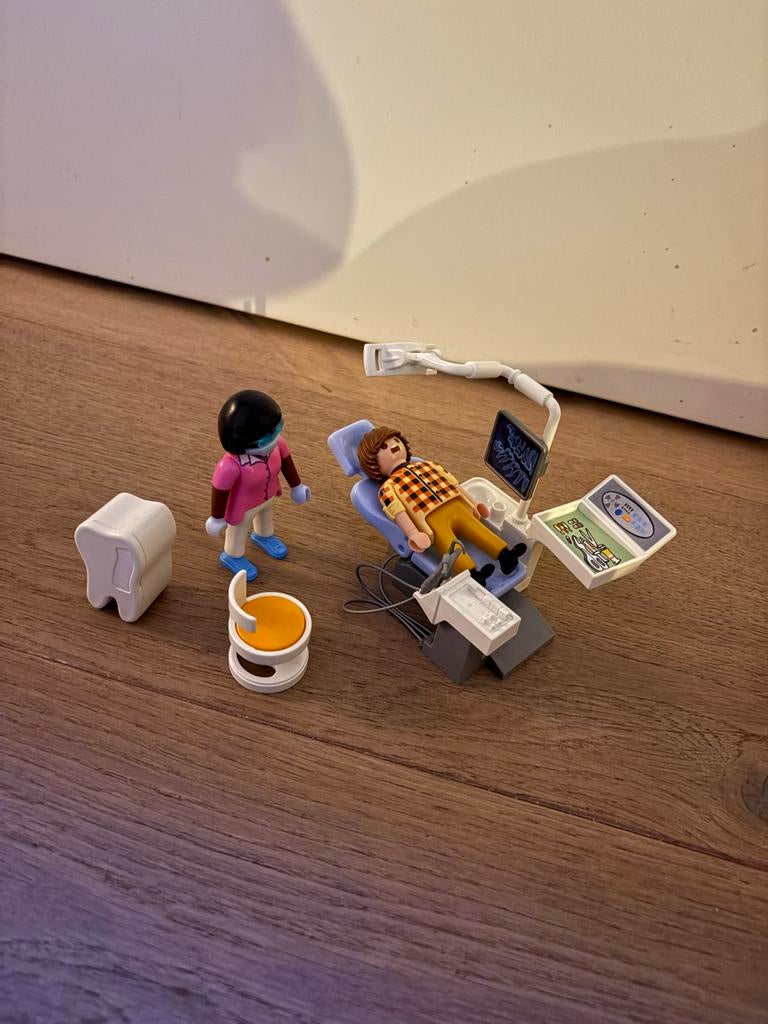 Playmobil tandarts set met figuren en accessoires, Ophalen of Verzenden, Gebruikt, Jongen of Meisje