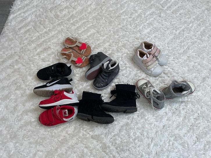 Heel veel baby schoentjes maat 21 en 22, Kinderen en Baby's, Babykleding | Schoentjes en Sokjes, Zo goed als nieuw, Meisje, Schoentjes