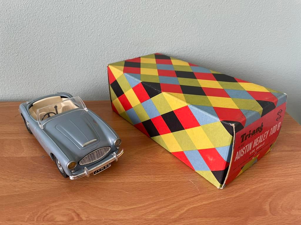 Austin healey model 100/6 electric van triang 1/20 1/20, Ophalen of Verzenden, Zo goed als nieuw, Overige merken