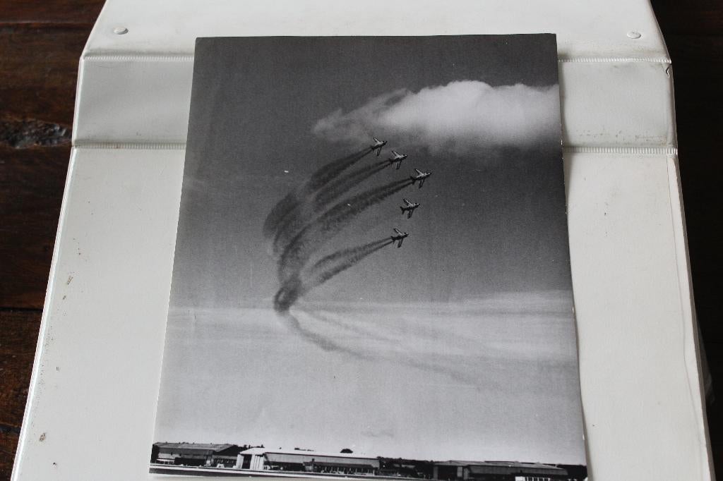 vliegtuigen squadron, Ophalen of Verzenden, Zo goed als nieuw, Kaart, Foto of Prent