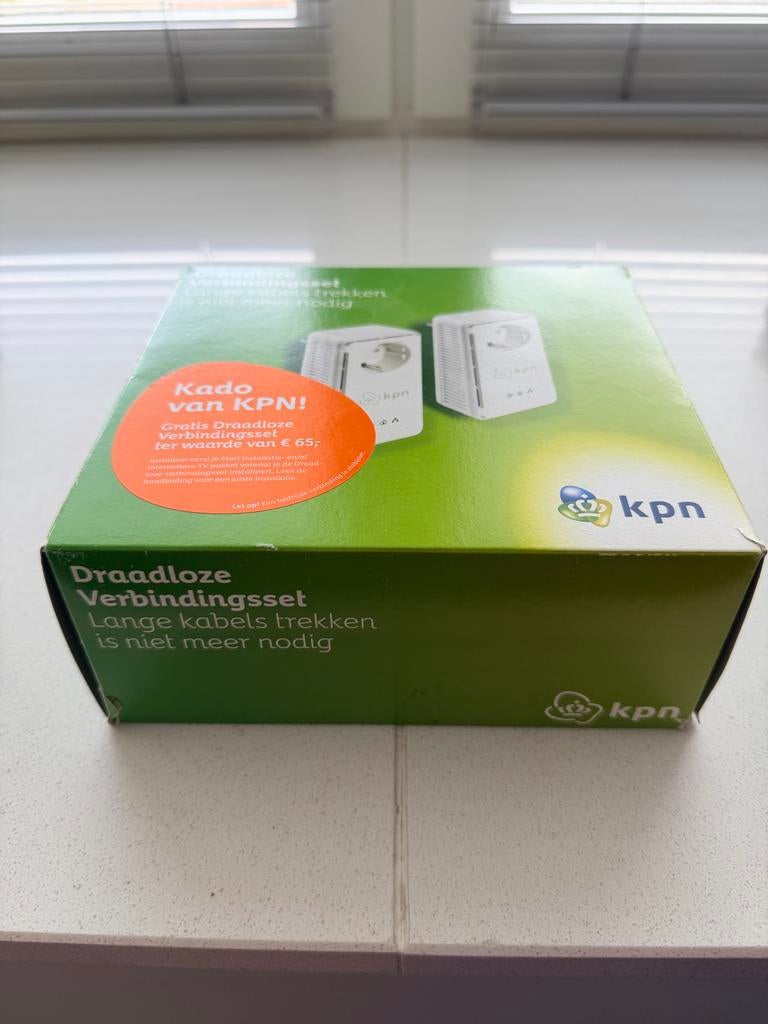 KPN Draadloze Verbindingsset - Ethernet via Stopcontact, Computers en Software, Routers en Modems, Ophalen of Verzenden, Nieuw