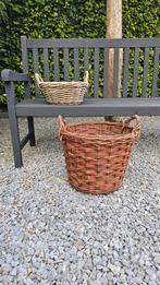 2 rieten manden - Decoratief en functioneel, Ophalen, Zo goed als nieuw, Rond, Riet