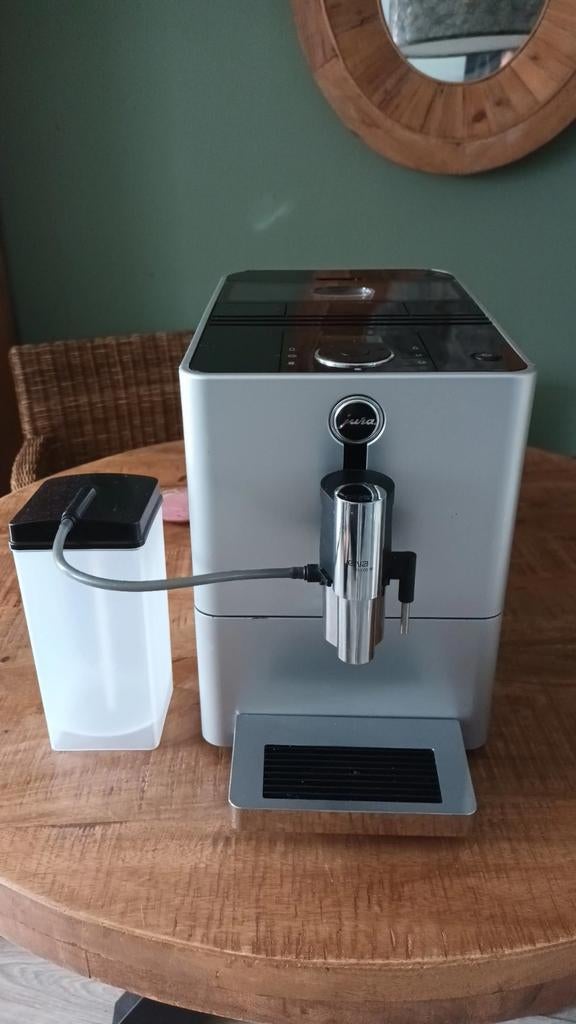 Jura Ena Micro 90 koffiemachine, Ophalen, Afneembaar waterreservoir, Gemalen koffie, Koffiemachine