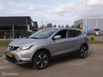 Nissan Qashqai Connect Edition Pano Apk 03.27 Parkcam V+A, Auto's, Nissan, Voorwielaandrijving, Euro 5, Gebruikt, Zwart