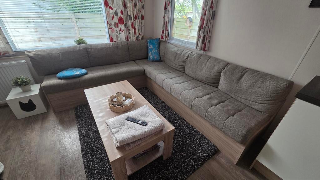 Inbouw hoekbank voor bv zuipkeet veranda etc, Ophalen, Zo goed als nieuw, Stof