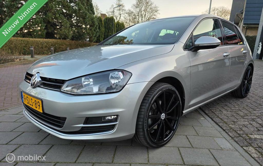 Volkswagen Golf 1.2 TSI Highline Incl. APK+Afleveringsbeurt, Voorwielaandrijving, Euro 5, Gebruikt, 4 cilinders