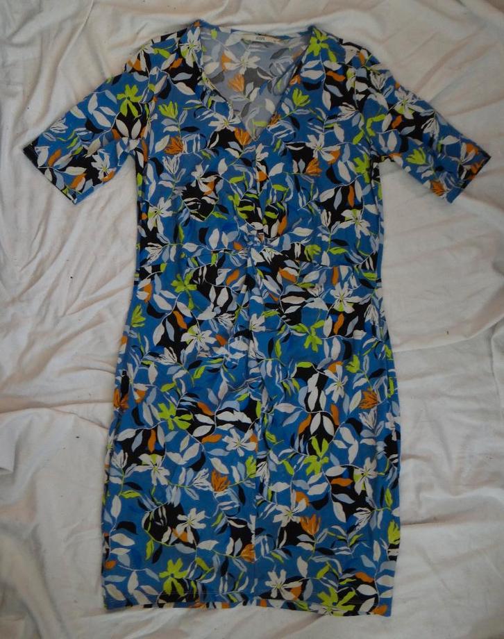 Leuke blauw/wit/groene/oranje gebloemde STEPS jurk, Kleding | Dames, Jurken, Gedragen, Maat 38/40 (M), Blauw, Knielengte, Ophalen