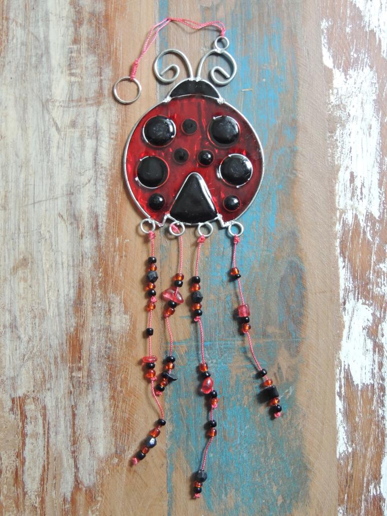 Suncatcher lieveheersbeestje fairtrade € 6,95, Huis en Inrichting, Woonaccessoires | Overige, Ophalen, Nieuw